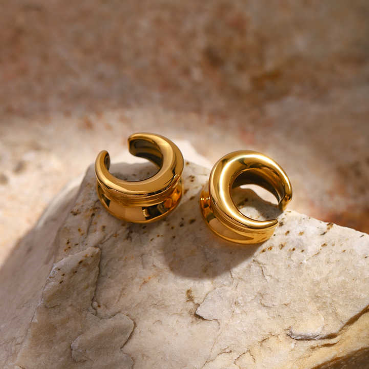 Moon Studs