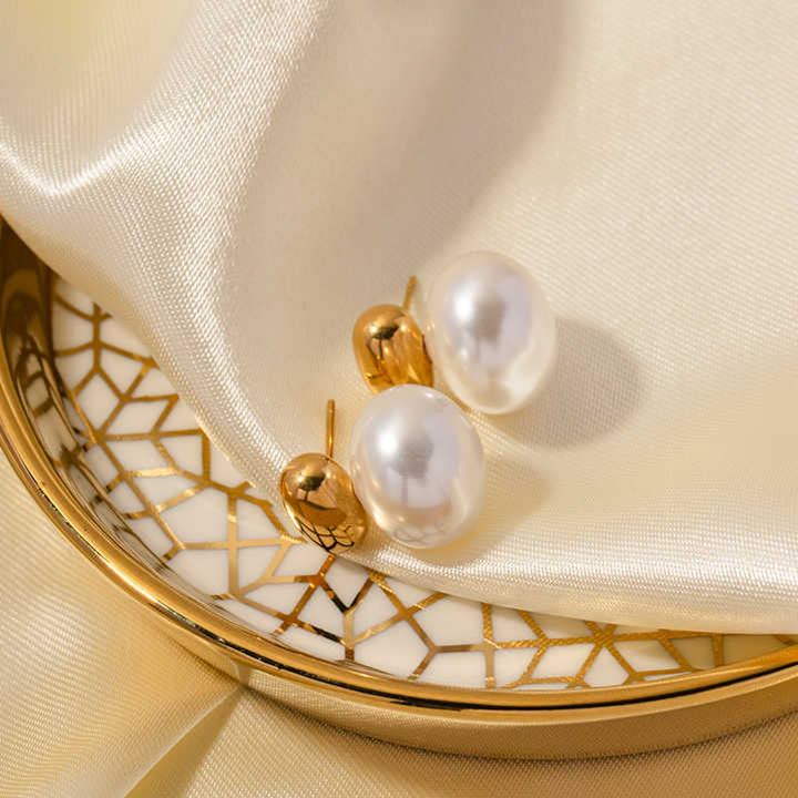 Classic Pearl Studs