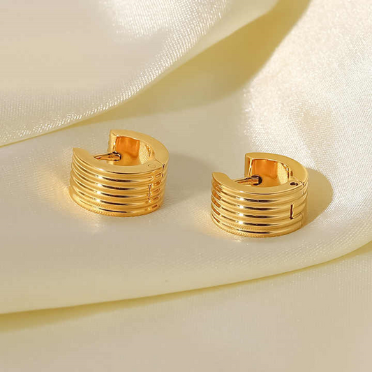Wide Rib Studs